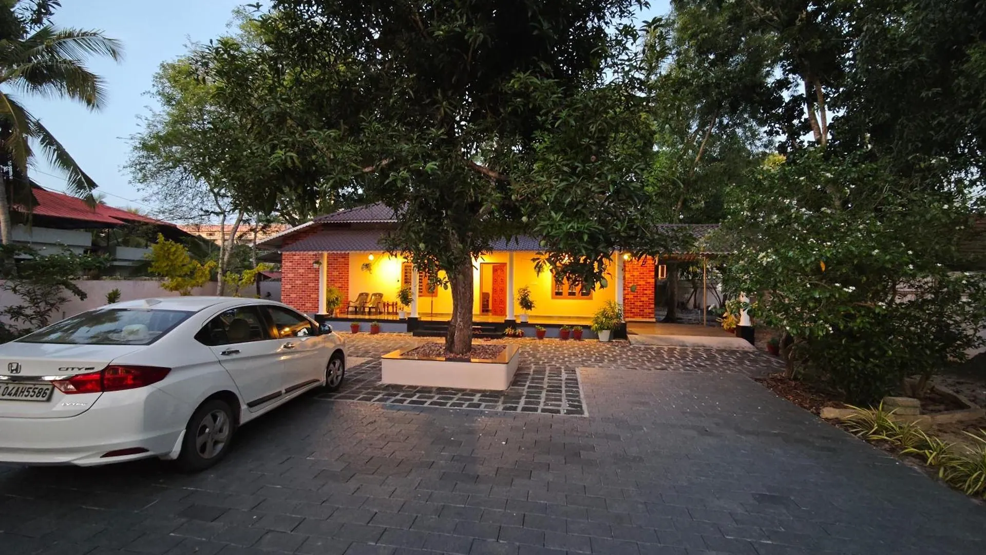 Angel Homestay Paravoor Alappuzha Villa